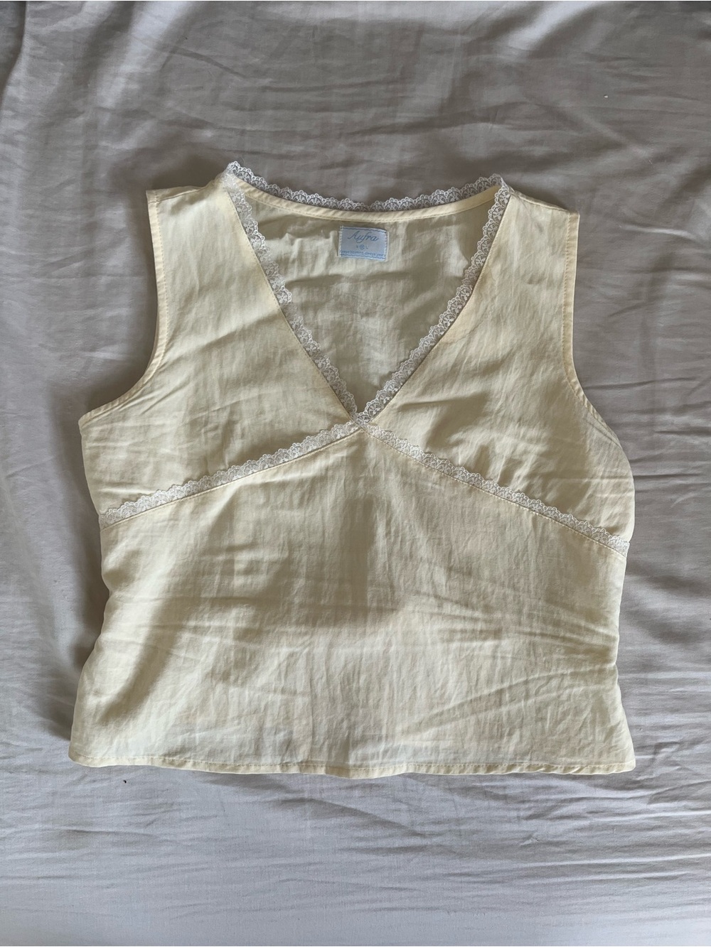Delicate Lace-Trim Cream V-Neck Sleeveless Top